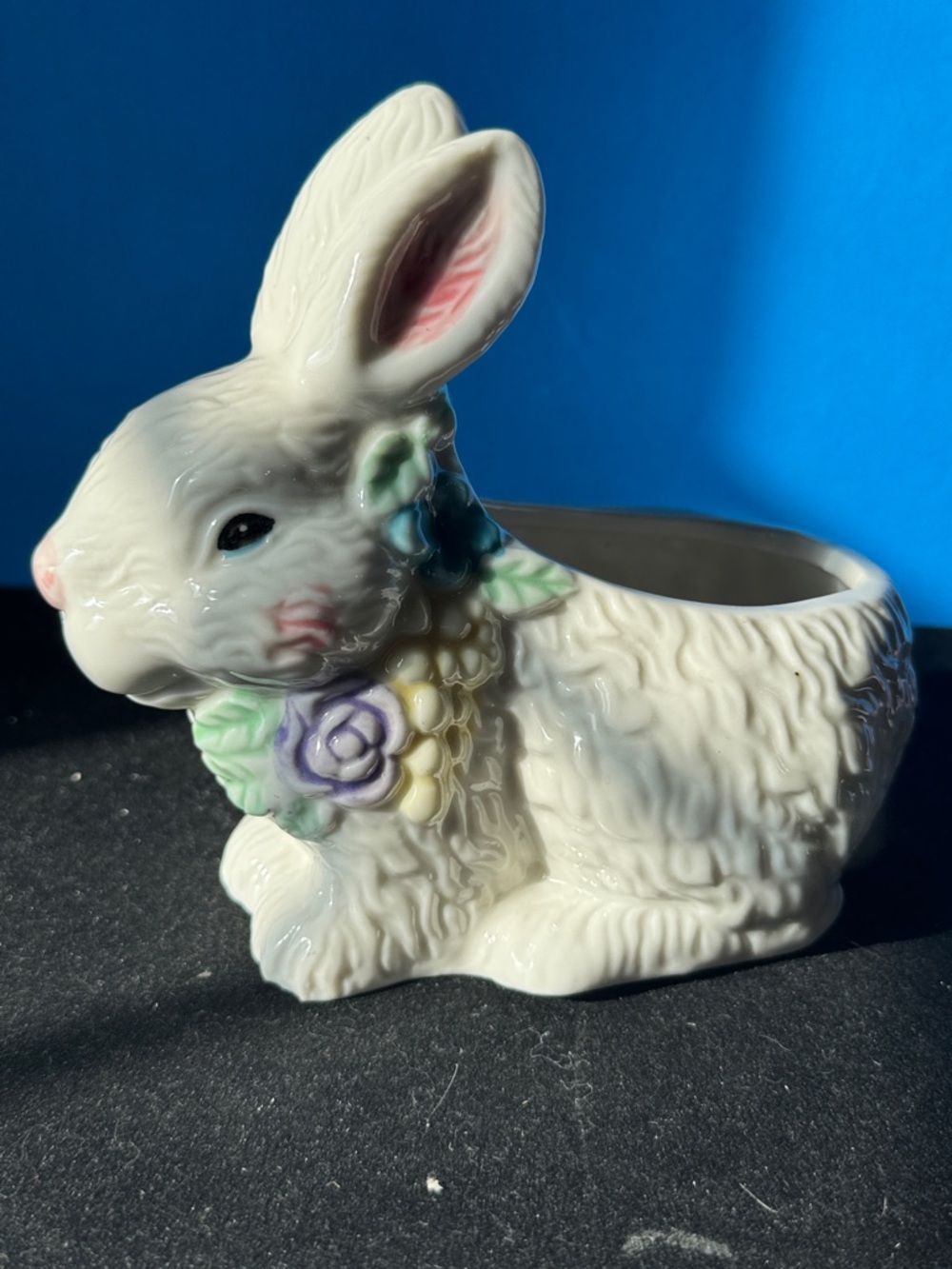 Vintage 1998 white ceramic bunny planter, produced by Hermitage Pottery